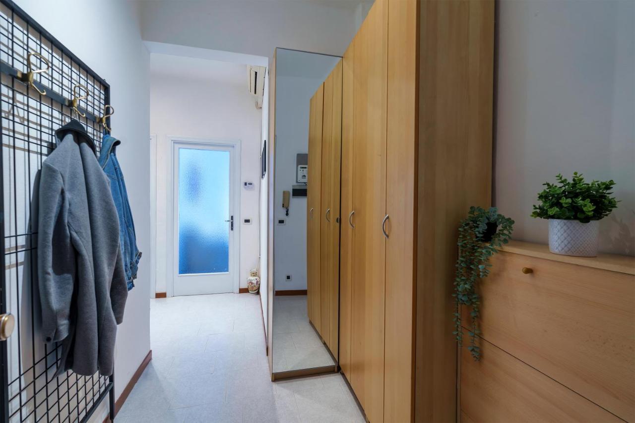 Ospedali E Universita - Policlinico San Matteo A 300M - Parcheggio Gratis Pavia Bagian luar foto